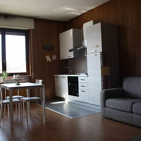 Bluelake 1 - * אומניה